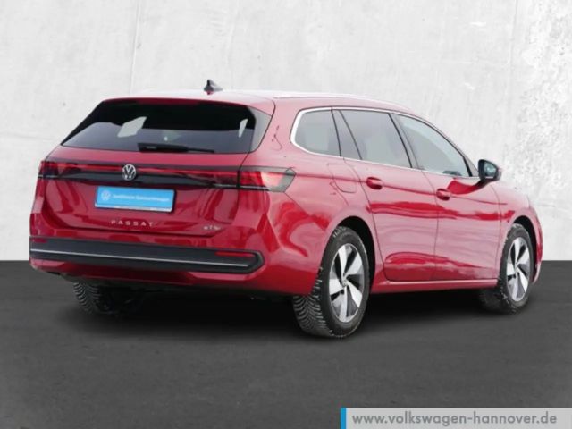 Volkswagen Passat 1.5 eTSI Business DSG Variant