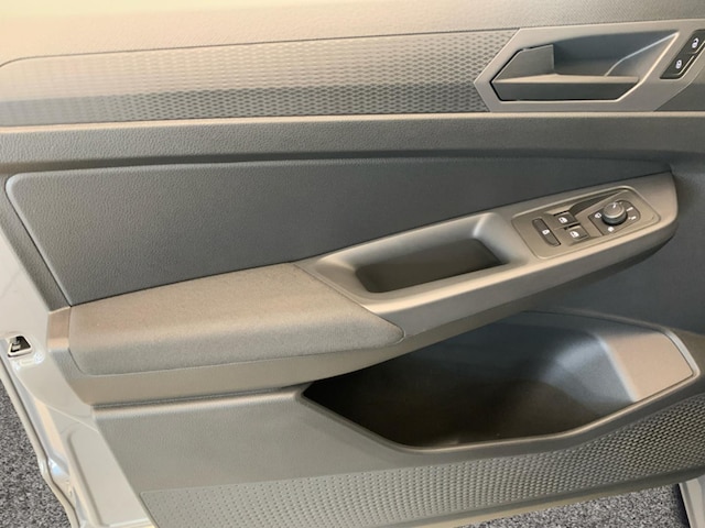 Volkswagen Caddy Caddy 1,5 TSI *NAVI*AHK*LED*ACC*DIGITAL*R-CAM*