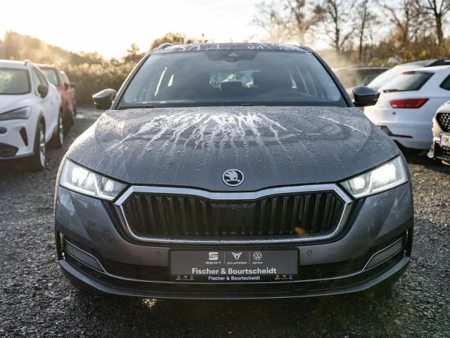 Skoda Octavia 2.0 TDI Combi Style Style