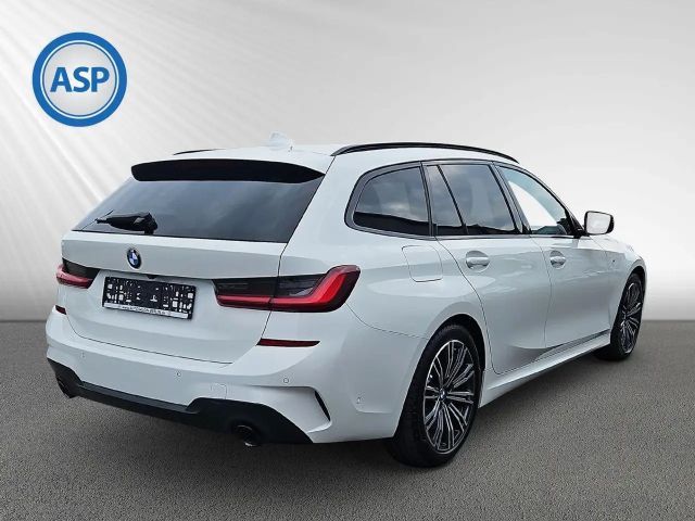 BMW 330 330d M-Sport Touring
