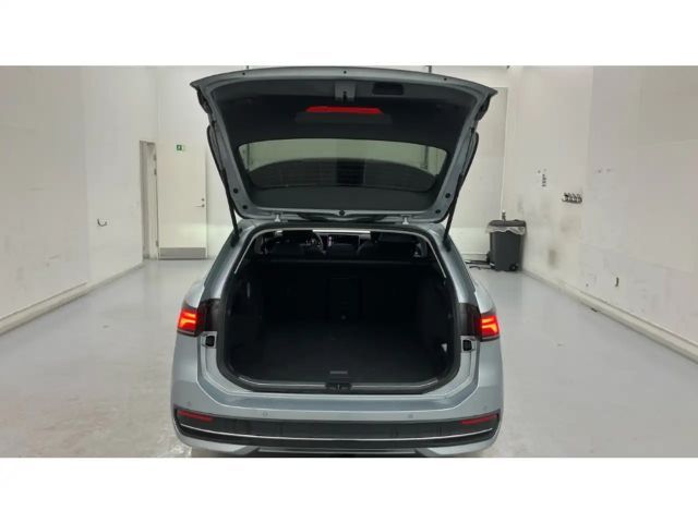 Volkswagen Passat 1.5 eTSI Business Variant