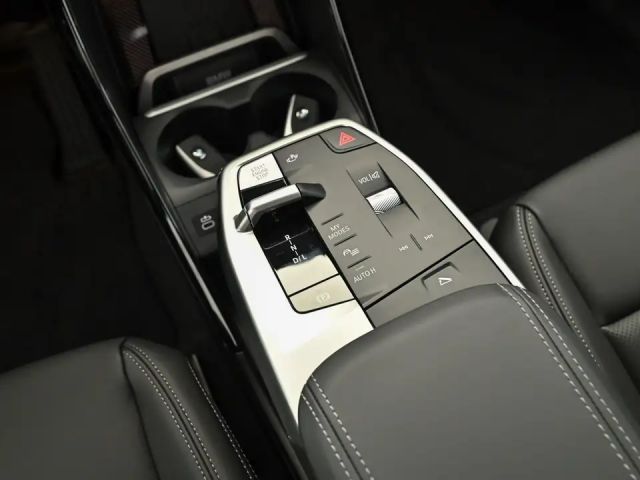 BMW 218 218d Active Tourer Sedan