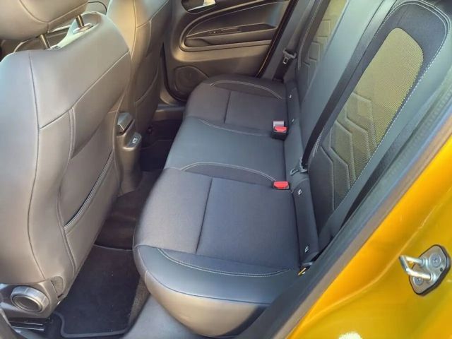 Jeep Avenger Full-Electric Summit