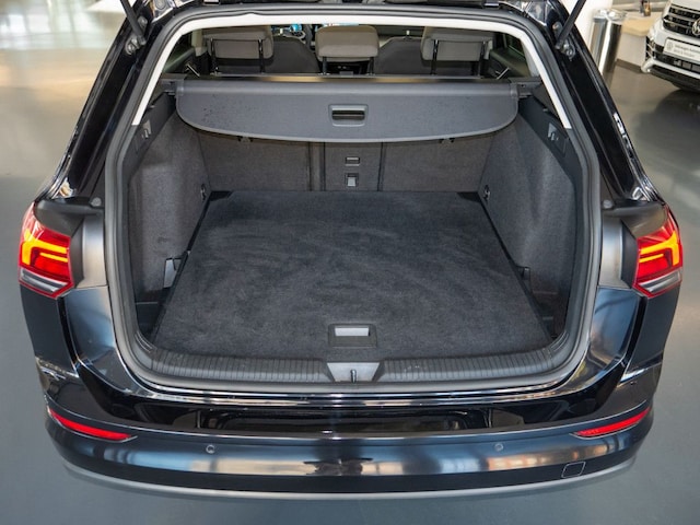 Volkswagen Golf DSG Golf VIII Life Variant