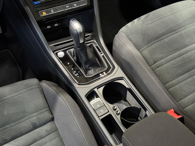 Volkswagen Touran 2.0 TDI DSG Highline Style