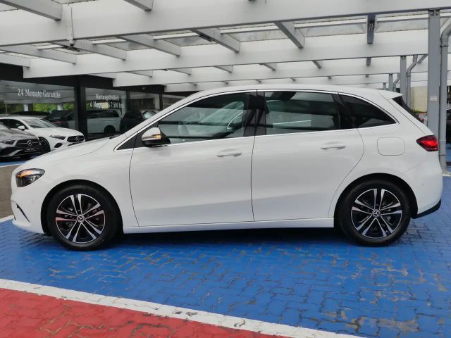 Mercedes-Benz B 180 Progressive