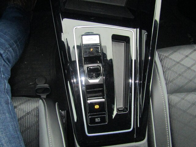 Volkswagen Golf 1.5 eTSI DSG