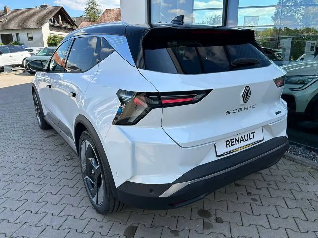 Renault Scenic E-Tech Iconic