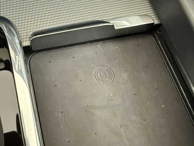 Volvo XC60 AWD Plus T8