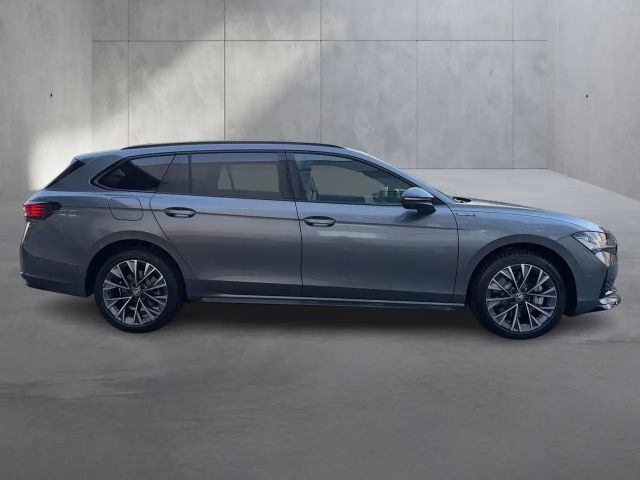 Skoda Superb Sportline iV