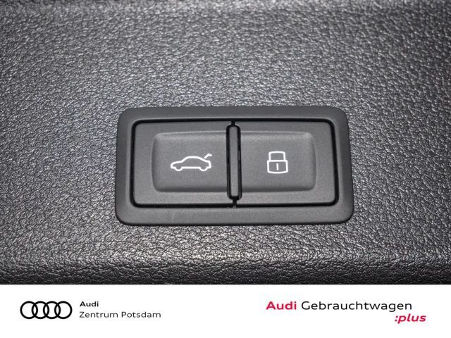 Audi A4 40 TFSI Avant Quattro S-Line