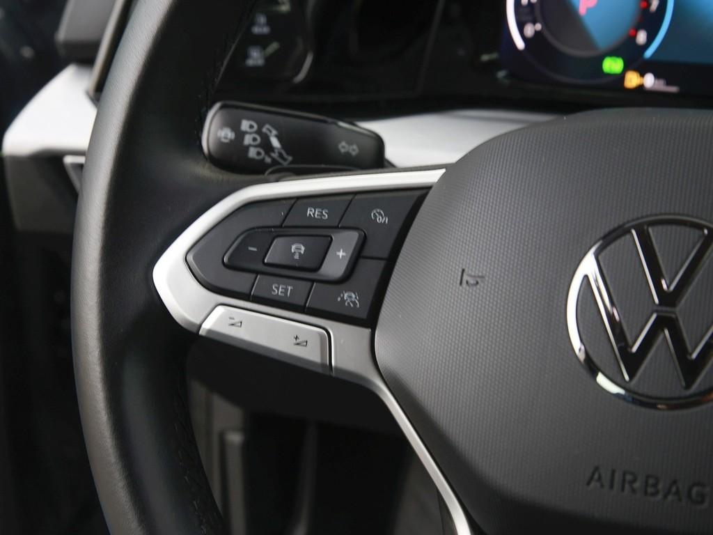 Volkswagen Golf DSG Golf VIII Life Variant