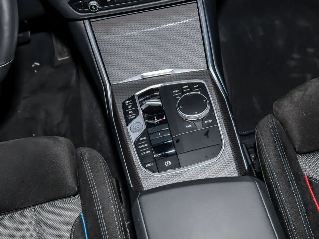 BMW 320 320i M-Sport Touring