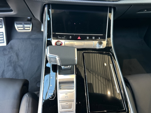 Audi RS Q8 Performance Quattro