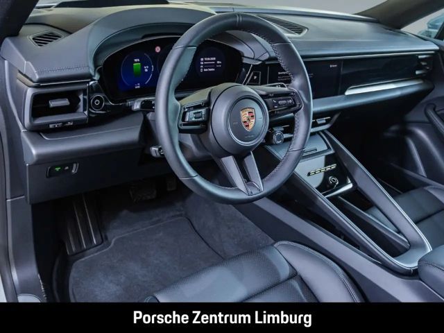 Porsche Macan 4