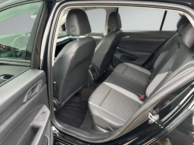 Volkswagen Golf 2.0 TDI DSG Golf VIII