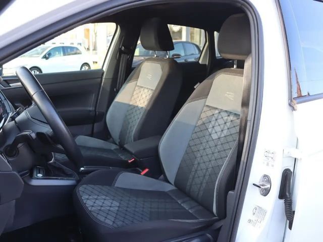 Volkswagen Taigo 1.5 TSI DSG R-Line