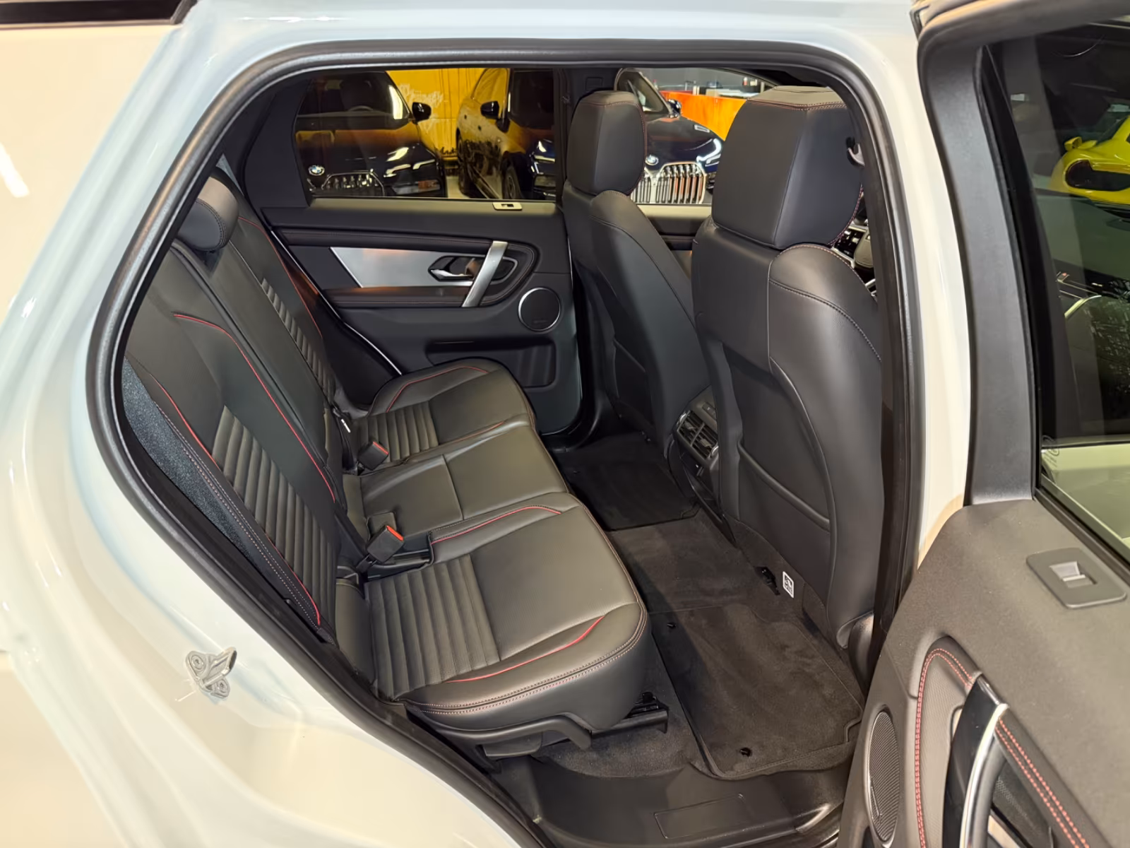 Land Rover Discovery Sport Dynamic R-Dynamic SE