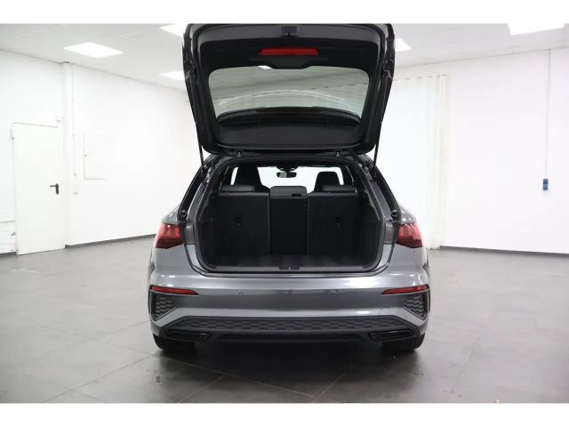 Audi A3 35 TDI S-Line Sedan Sportback