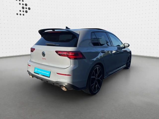 Volkswagen Golf 2.0 TSI DSG GTI Golf VIII Style