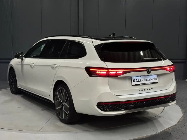 Volkswagen Passat 4Motion R-Line Variant