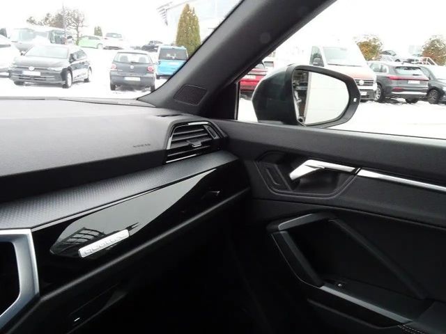 Audi Q3 40 TFSI Quattro S-Line Sportback