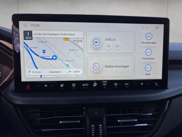 Ford Kuga Plug in Hybrid ST Line X