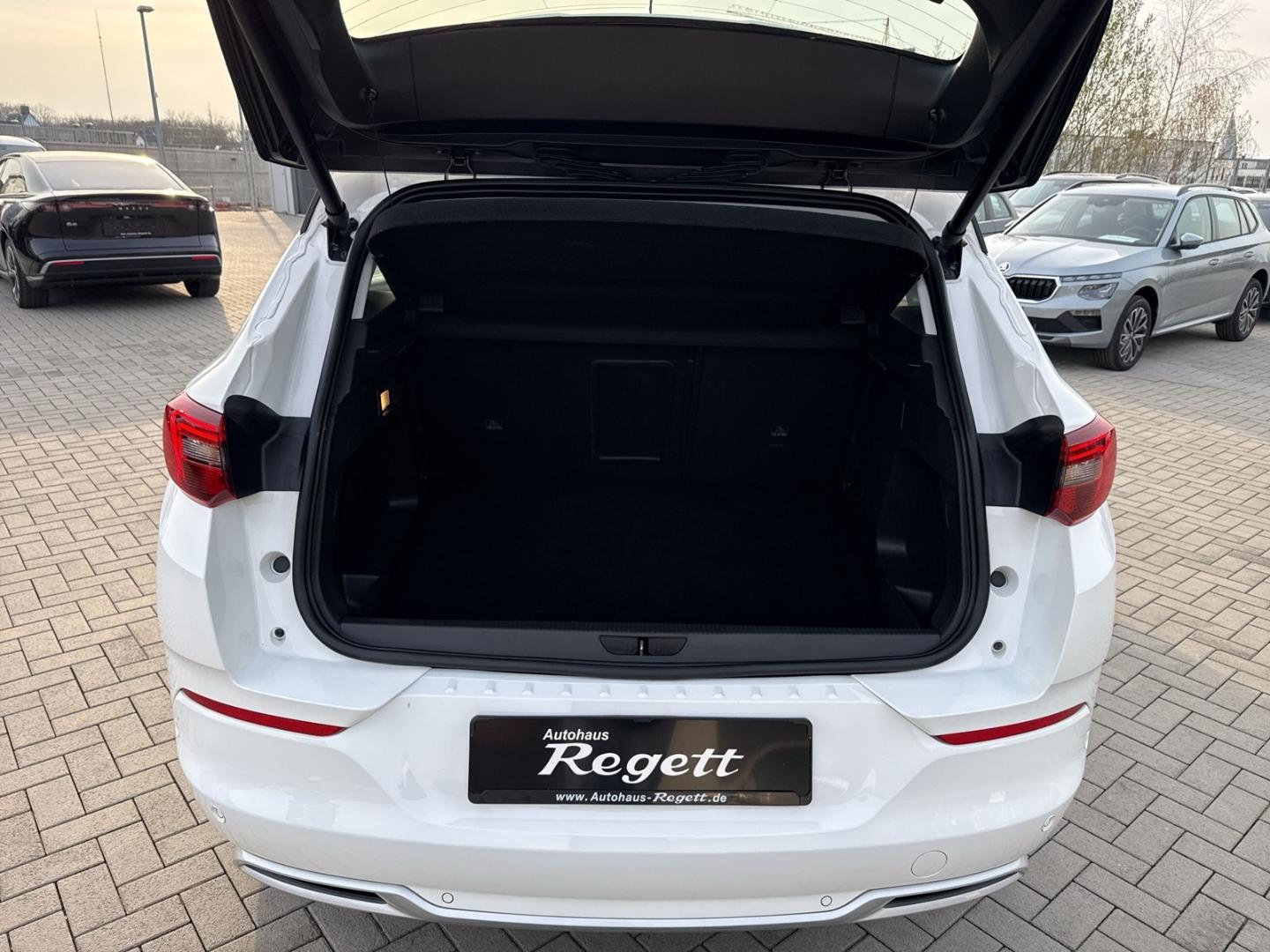 Opel Grandland 1.2 Turbo Enjoy Turbo