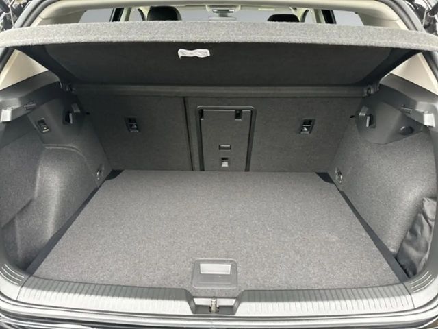 Volkswagen Golf 2.0 TDI DSG Golf VIII