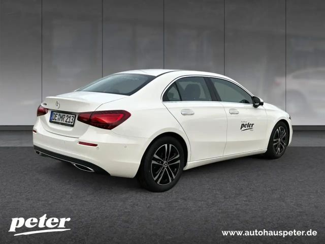 Mercedes-Benz A 180 Progressive