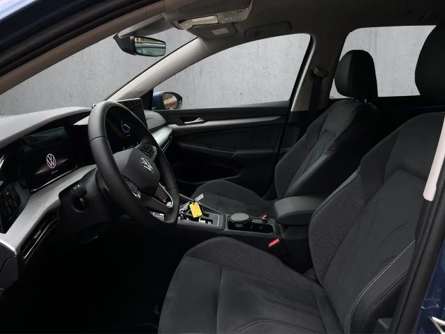 Volkswagen Golf DSG Golf VIII Life Variant