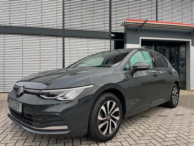 Volkswagen Golf 1.5 eTSI DSG Golf VIII