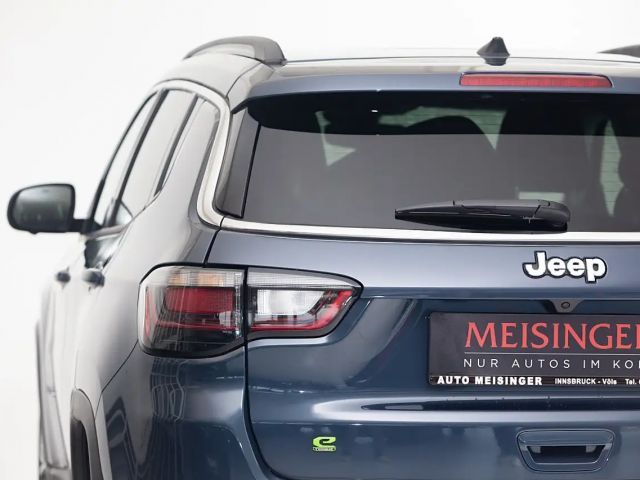 Jeep Compass Hybrid Summit