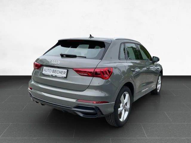 Audi Q3 Hybride S-Line S-Tronic