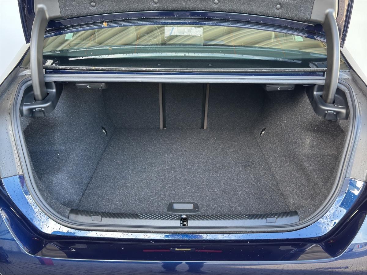 BMW i5 M60 Sedan xDrive