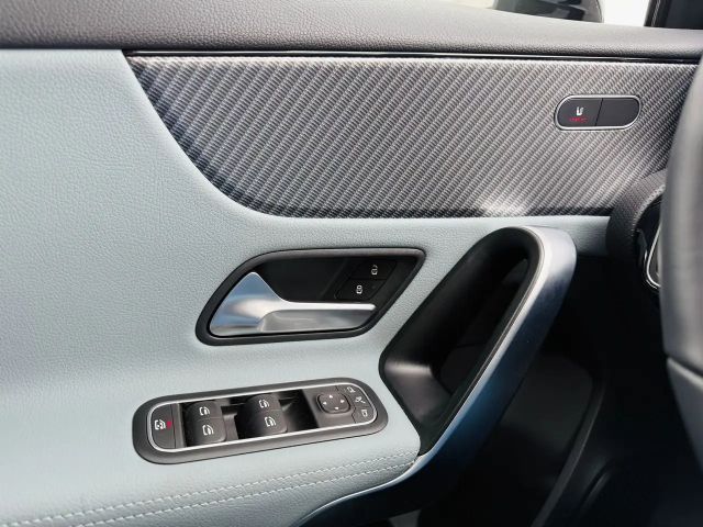 Mercedes-Benz A 180 Progressive