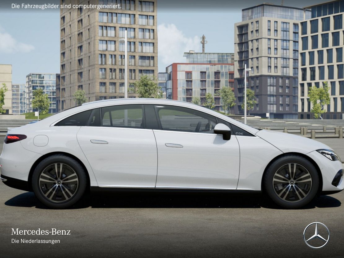 Mercedes-Benz EQE 300 Sedan