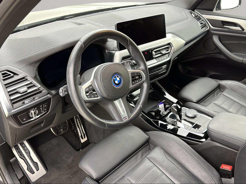 BMW X3 xDrive30e