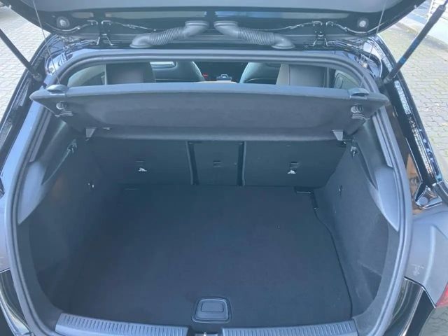 Mercedes-Benz A 35 AMG 4MATIC AMG Line