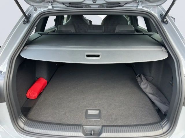 Volkswagen Golf Golf VIII R-Line