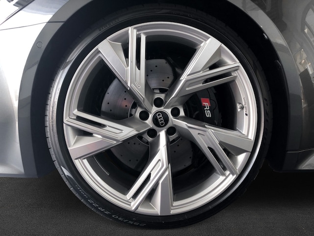 Audi RS6 Avant Quattro