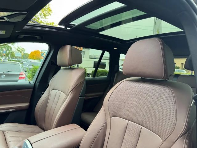 BMW X5 i CRYSTAL PANO-SKY GESTIK H/K HUD LASER