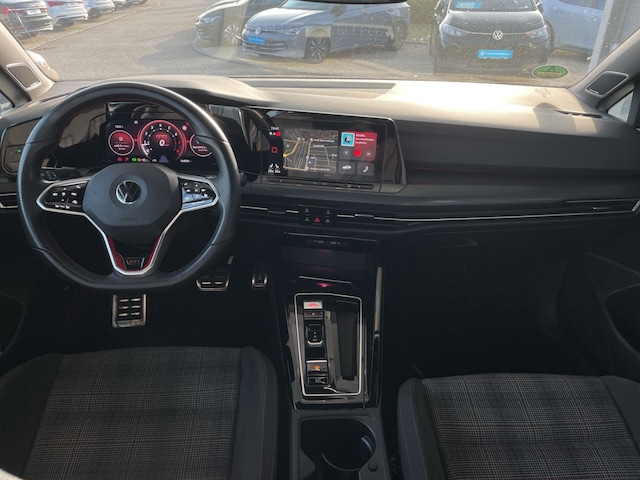 Volkswagen Golf 2.0 TSI DSG Golf VIII IQ.Drive