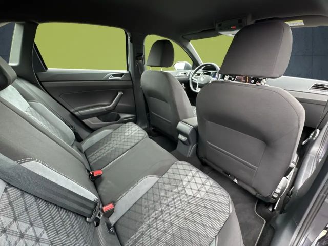 Volkswagen Taigo 1.0 TSI DSG R-Line