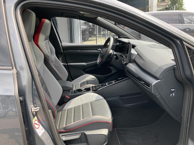 Volkswagen Golf DSG GTI