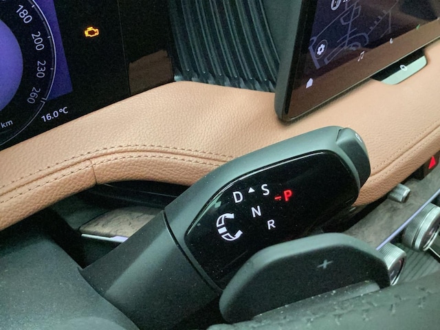 Skoda Superb Combi iV