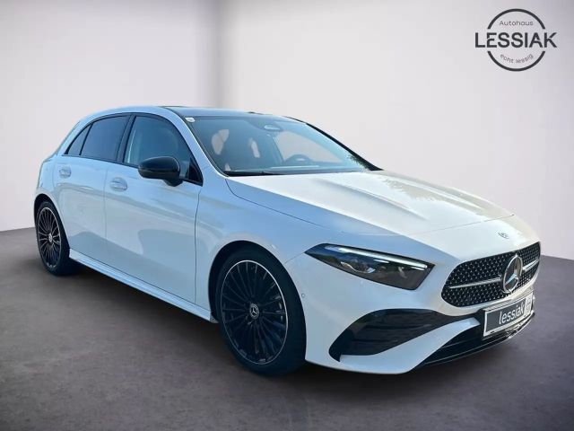 Mercedes-Benz A 220 A 220 d AMG Line Premium