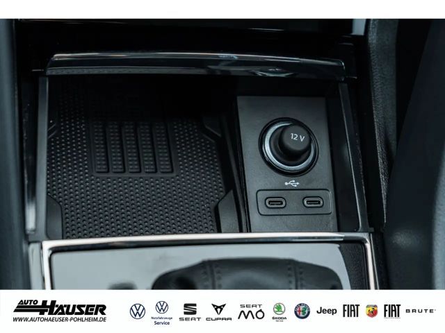 Skoda Karoq 1.5 TSI Selection