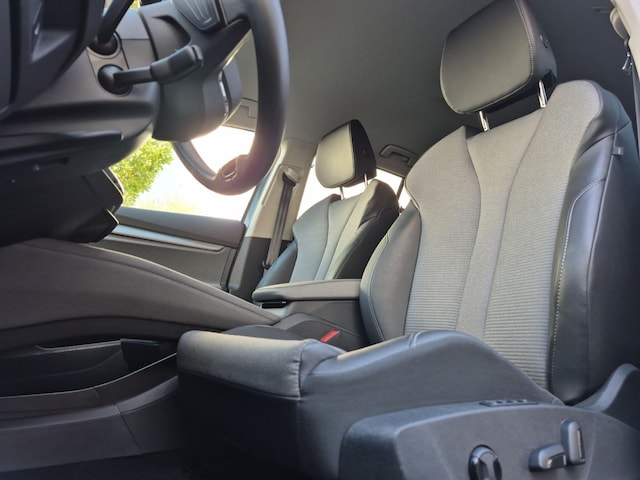 Skoda Enyaq 62KW/h WPUMPE+AHK+KAMERA+MEMORY+KEYLESS+4xSHZG+100KW+CCS+21 ALU!