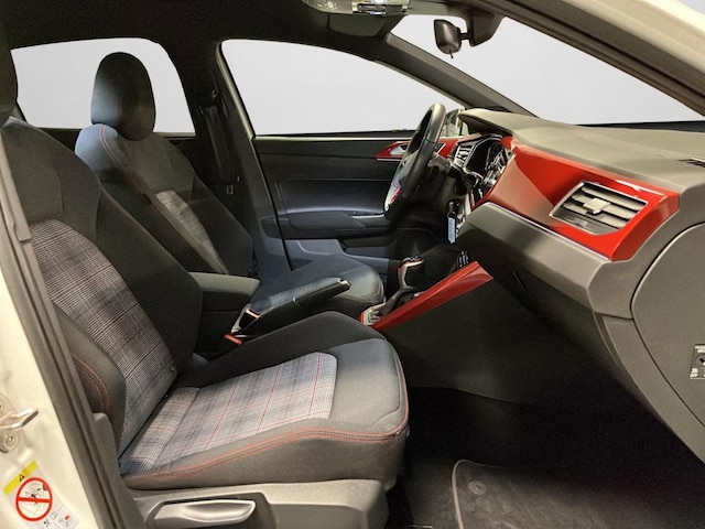 Volkswagen Polo 2.0 TSI DSG GTI